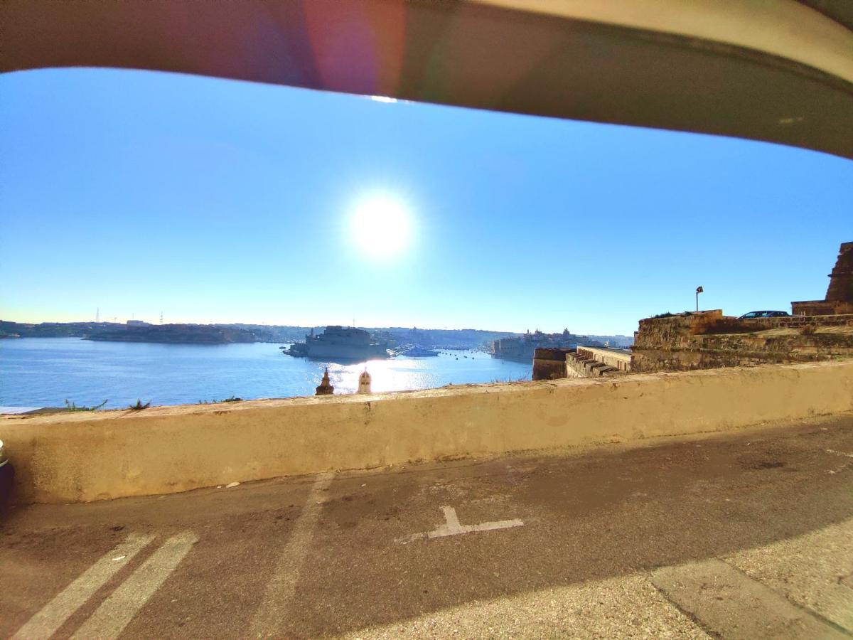 Cove 532 By Savynomad Harbour Residences Wow View Valletta Exterior foto